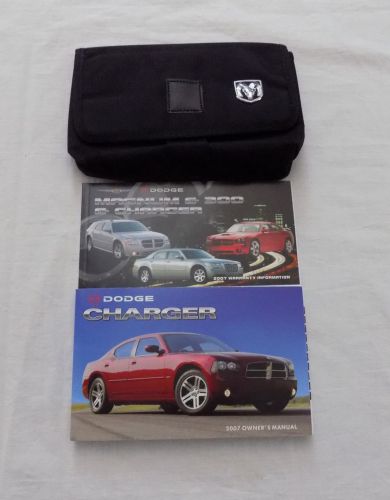 2007 dodge charger owner&#039;s manual with case