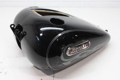 Harley davidson dyna gas tank with emblems  (0711)