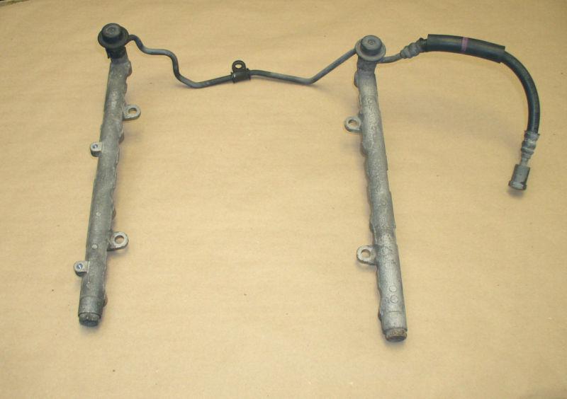 Lexus 2380750031 fuel rail