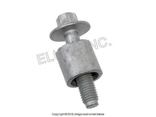 Bmw genuine engine cylinder head valve cover bolt - 7 x 33.5 mm torx head 449