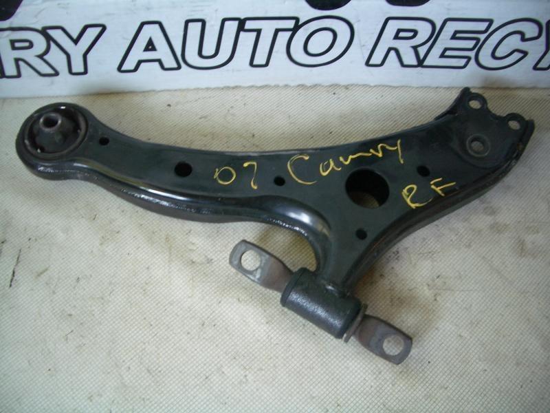 07 08 09 10 11 toyota camry r. right passenger rh lower control arm front 21395