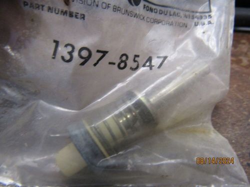 New oem quicksilver mercury accelator pump 1397-8547