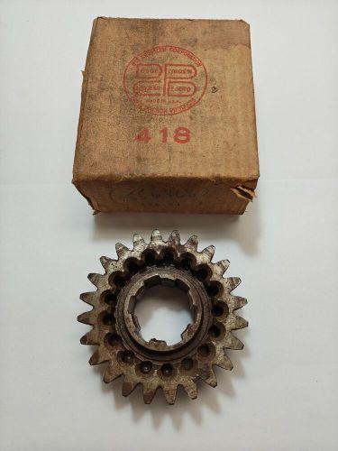 1935-1942 dodge truck 4 speed transmission 3rd &amp; direct gear 556868 nos