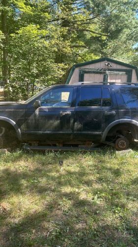 2003 ford explorer xlt sport utility 4-door 4.0l oem black grille