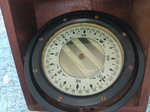 Boaters&#039; resale shop of tx 2409 0171.35 star pathfinder vintage compass in a box