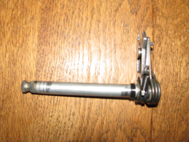 Kawasaki kx125 99-02 gear change mechanism, shifter shaft