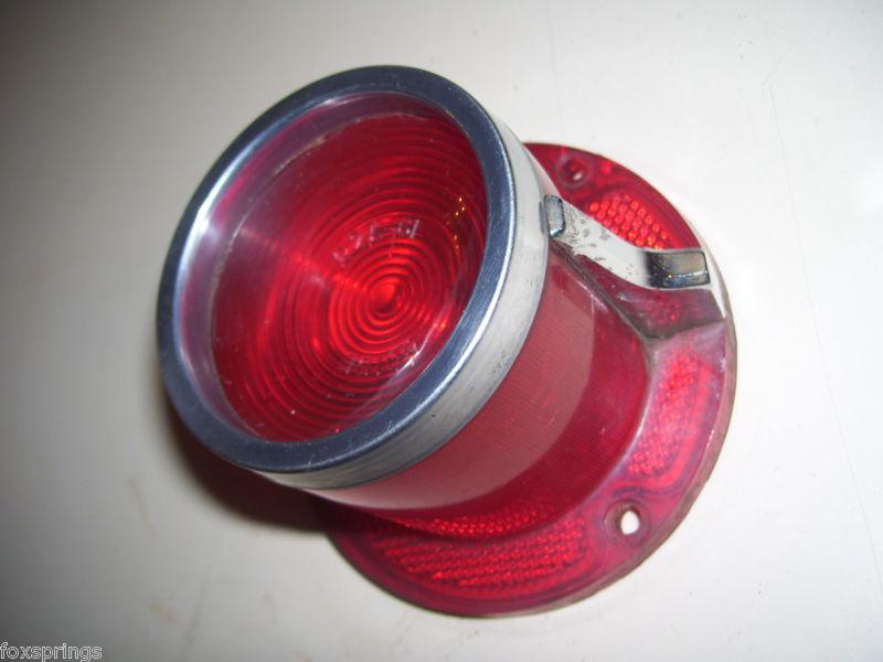 1961 pontiac bonneville right tail light lens -  guide r2a-61 - 5952366 - p38