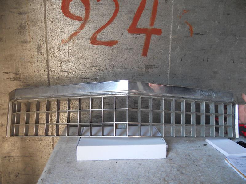 1974 chevrolet monte carlo grille oem