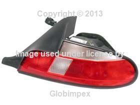 Bmw e36.7 z3 (99-02) taillight w/ white turn signal right (passenger) genuine