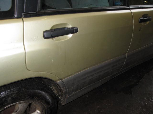 Rear door subaru forester 2001 01 2002 02 right 395572