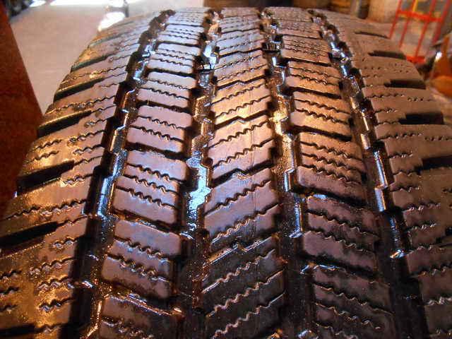 Michelin 245/65/17 tire ltx m/s p245/65/r17 105t 6/32 tread