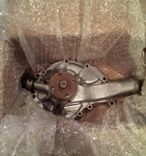 1959-61 buick water pump with a/c  invicta, lesabre, electra