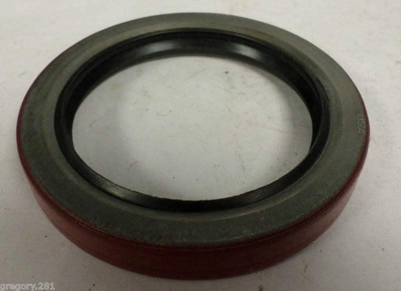 Federal mogul national oil seals 411330n 411330 n 2.598 x 3.481 x .500 brand new