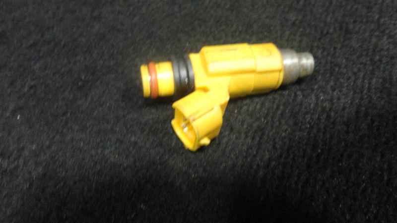 Fuel injector #63p-13761-00-00 yamaha 2004-2012 150hp outboard boat #1(555)