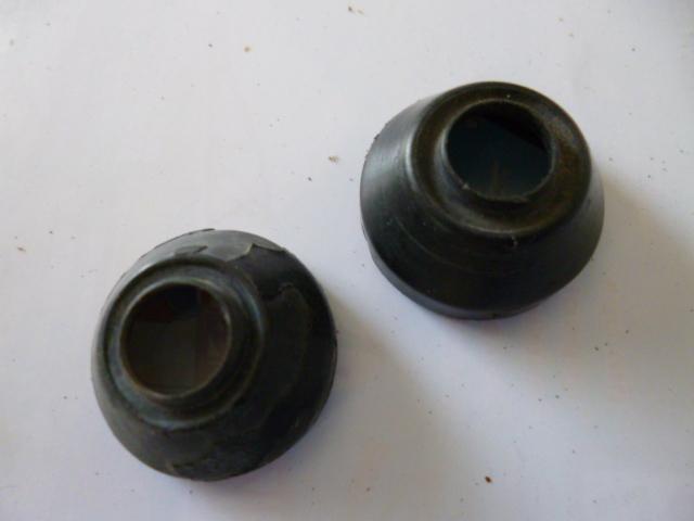 Vw rabbit gti arm wiper nut cap covers pair used oem jetta mk1 1976-84 caddy 