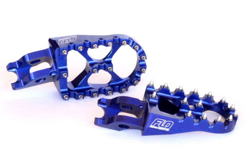 Pro serie blue  foot pegs , cr125 , cr250, footpegs  crf250r crf450r, 2004-2013