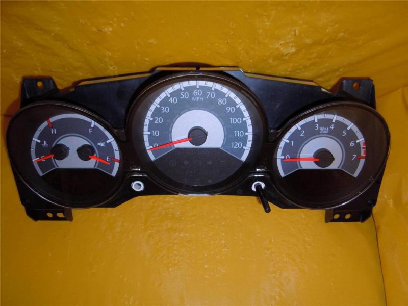 2011 2012 chrysler 200 speedometer instrument cluster dash panel gauges 10,921