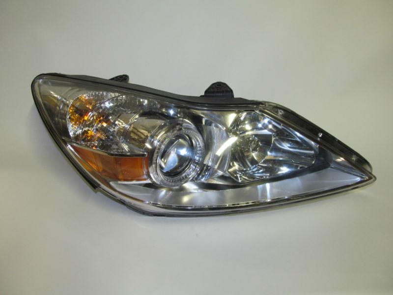 09 2010 2011 hyundai genisis sedan oem right halogen headlight nice!