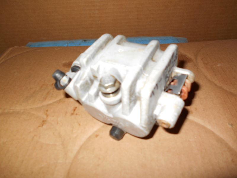 1997 suzuki rm 250 front brake caliper