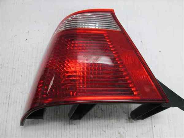 05 06 07 ford focus driver left tail light