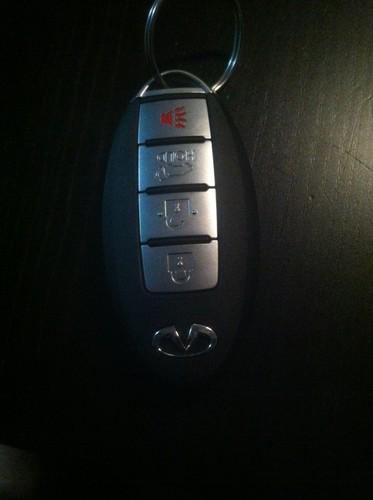 2013 infiniti keyless entry fob