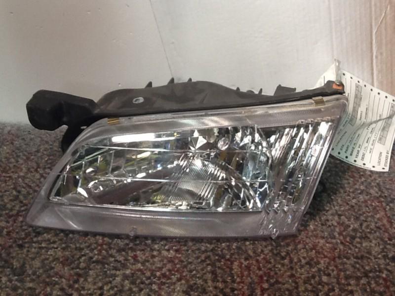 Nissan altima headlight oem 1998 99