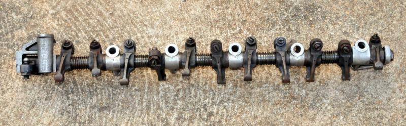 Triumph tr6 - tr250 -  vitesse -  sport 6 -  gt6  valve rocker arm assembly