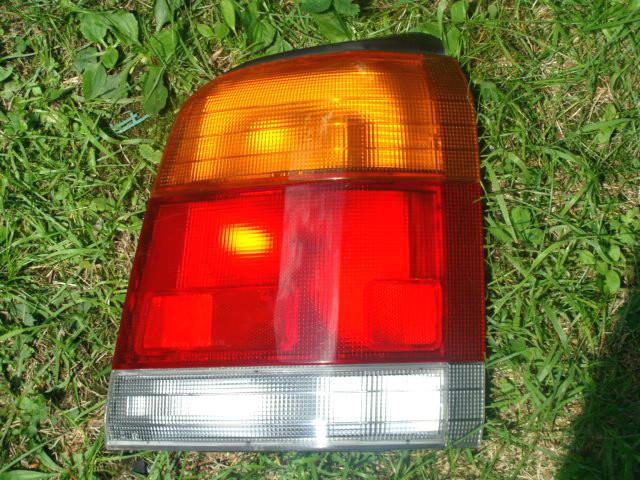 1998 99 00 forester tail light assembly complete rh 