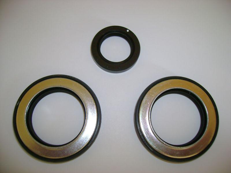 Honda fl250 odyssey o.e.m.  transmission seal set new 