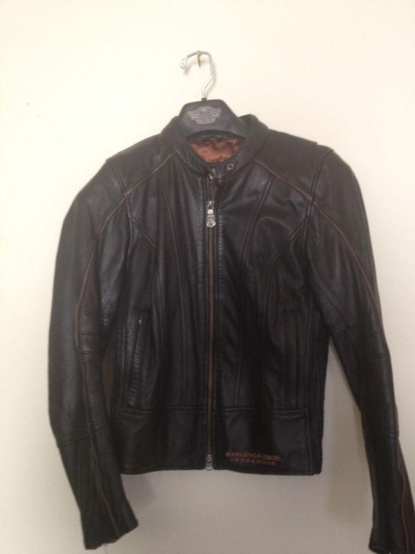 Harley 105th ann xs  womens leather jacket euc ! 2008