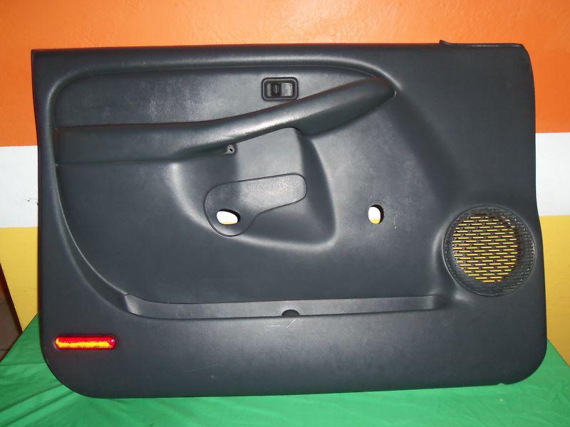 Chevy silverado door panel/cover 02+ oem driver/left side manual