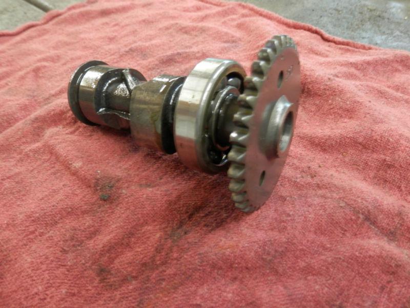 2005 honda recon es  camshaft assy.  