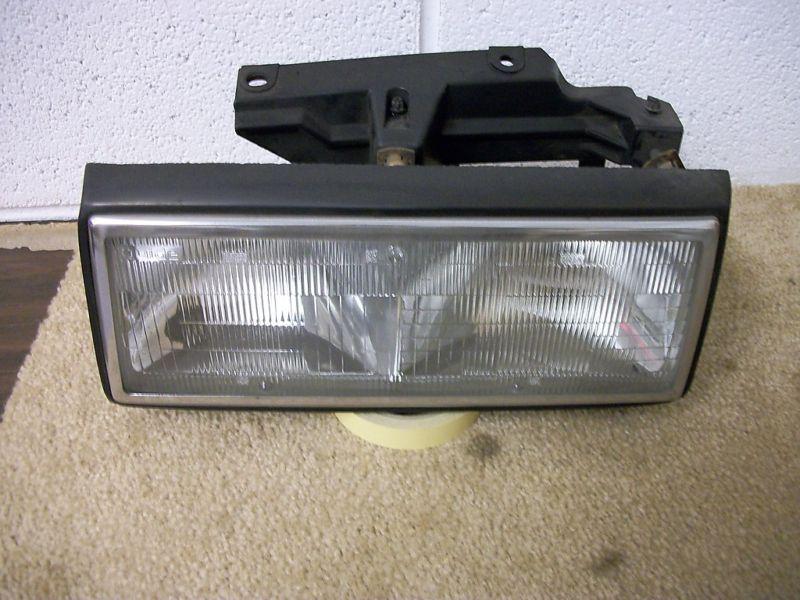 1991 1992 1993 cadillac sedan deville headlight left