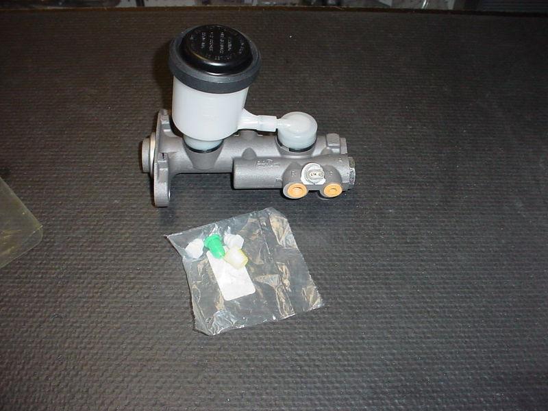 New corvette 1986-87 master cylinder raysbestos nos