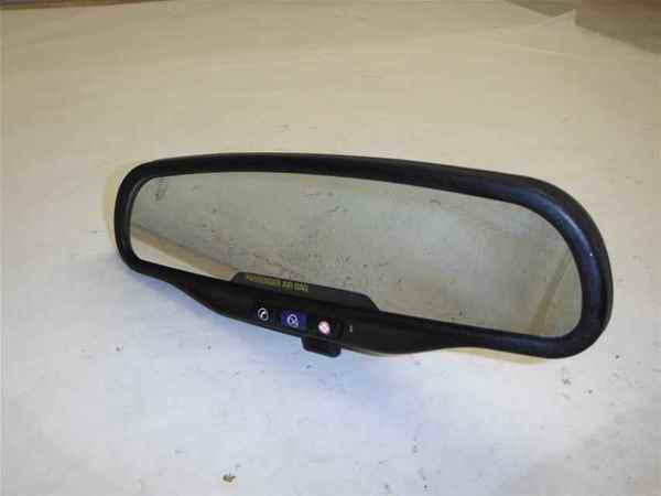 Trailblazer dts malibu oem rear view mirror w/ onstar