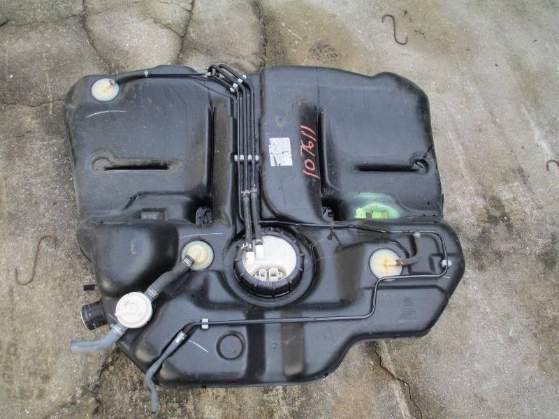 00 01 nissan altima fuel tank