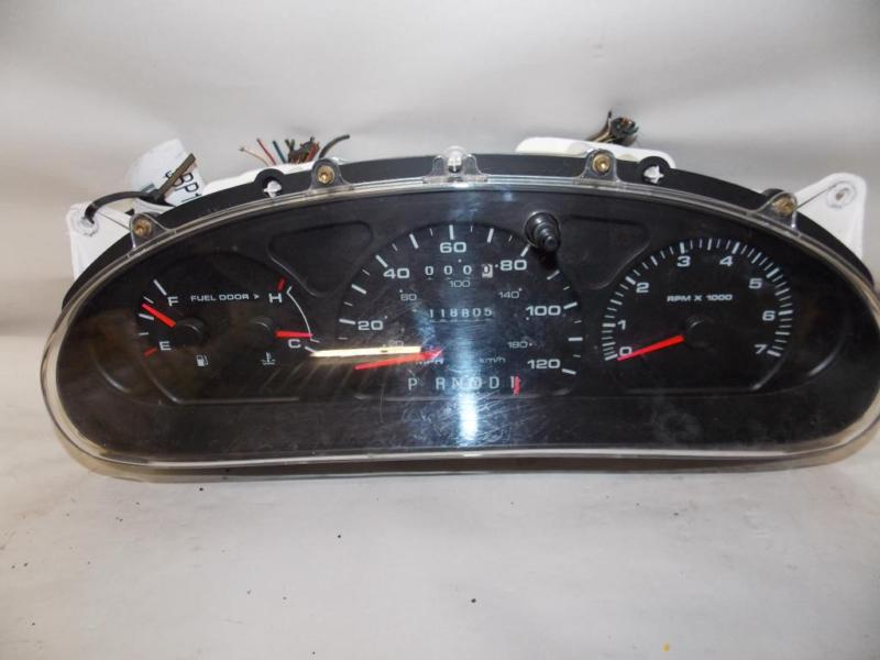 01-02 ford taurus sable 118k instrument cluster speedometer 2001 2002 #7010