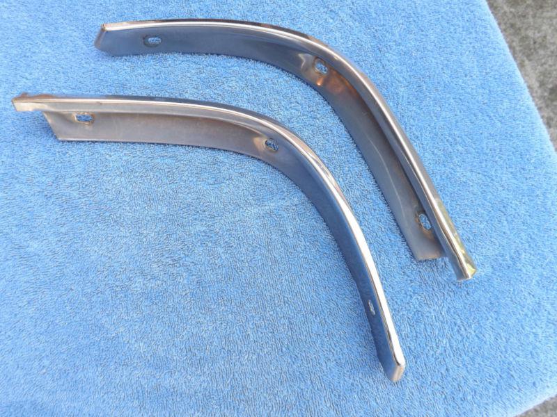 1961 cadillac front fender eyebrow headlight moulding trim