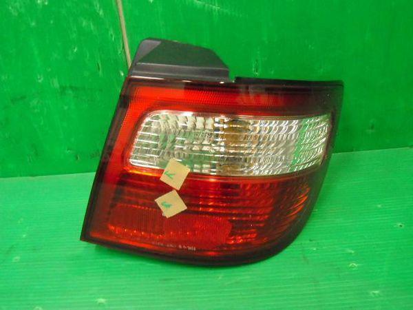 Nissan presage 2000 rear right combination lamp [0615500]