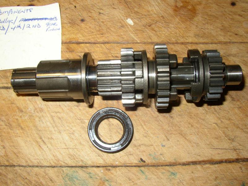 Gearbox mainshaft.2nd.3rd.4th gears with pinion gear / 1979 honda cm 185 t