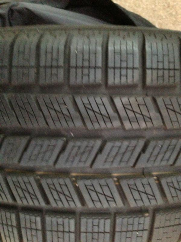 Pirelli scorpion ice and snow 265/50r19 tire