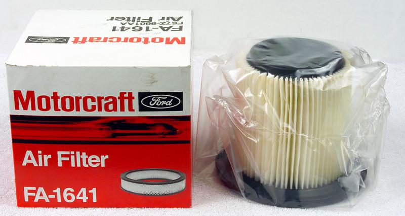 New oem motorcraft air filter fa1641 fits: ford explorer & mercury mountaineer