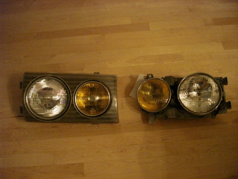 Mercedes w123 r.h.+ l.h. head lights w/amber fog light, all models 77 to 85.