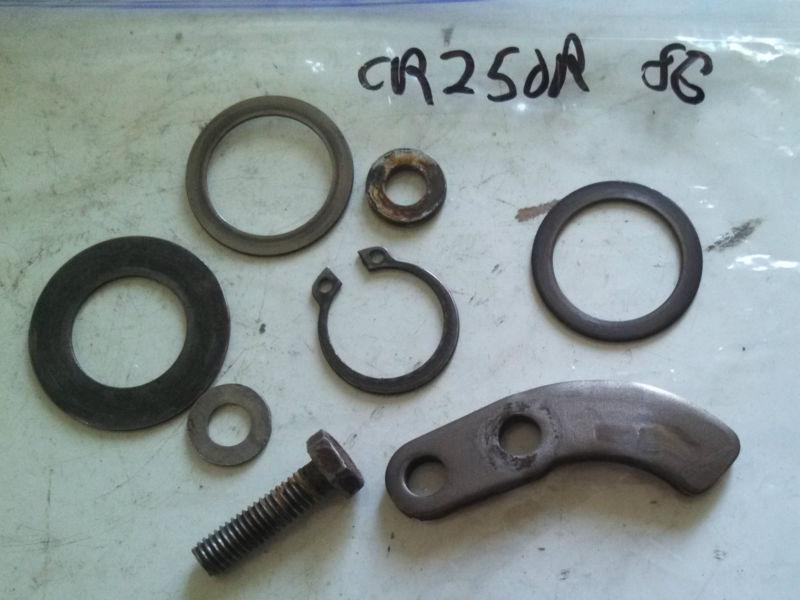 Honda cr250r 84-86 kick starter stopper plate + washers, circlip etc