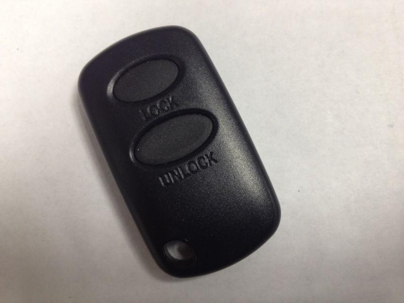 Suzuki remote keyless entry fob m0zd01tb transmitter clicker d01sb key used