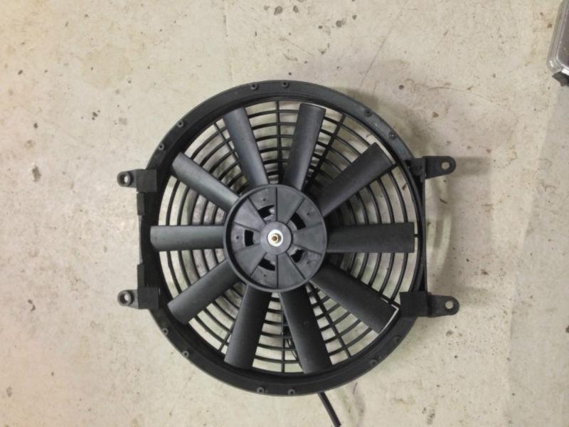 Land rover discovery auxilliary cooling fan a/c