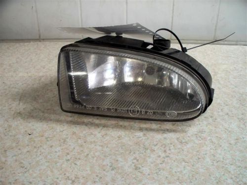 01 02 03 04 05 pt cruiser r. right passenger rh fog light 7667