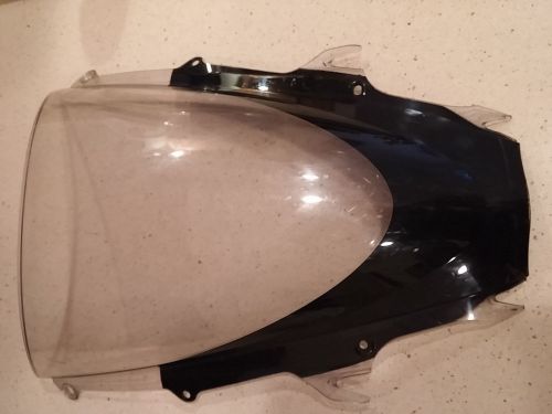 Triumph daytona 675 windscreen / windshield --  clear -- fits 09 10 11 12 models