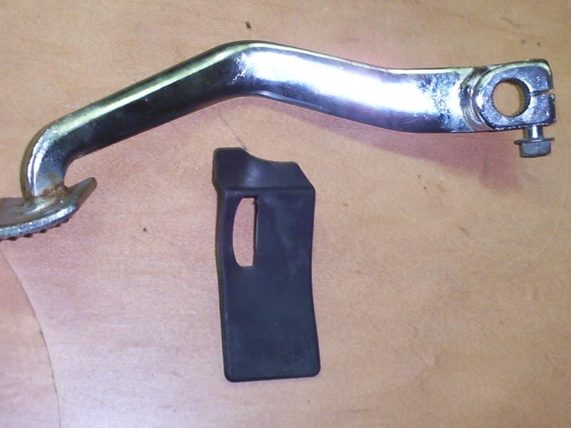 1982 honda ft500 ascot 500  rear brake pedal with dust shield