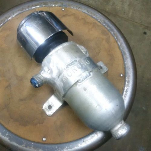 Moroso breather tank for vaccum pump system used -10 an